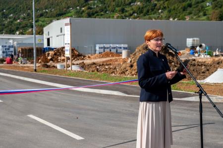 2024_10_08 Otvoritev nove komunalne infrastrukture v vzhodnem delu PSC Vrtača_Foto_Uroš Novina_002